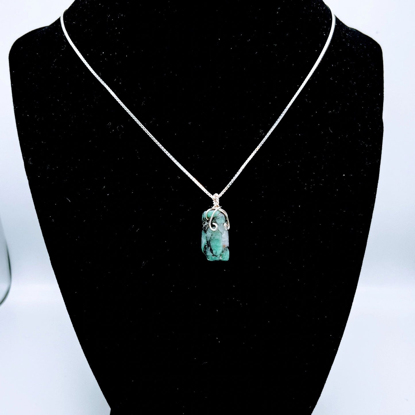 "Abundance" | Raw Emerald Necklace | Love, Joy, Clairvoyance