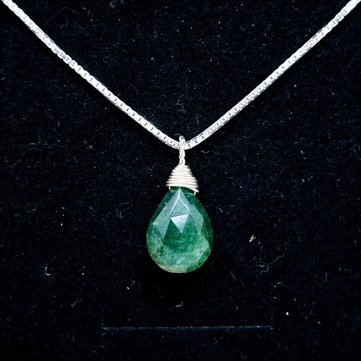 "Clairvoyance" | Emerald Necklace | Love, Joy, Clairvoyance
