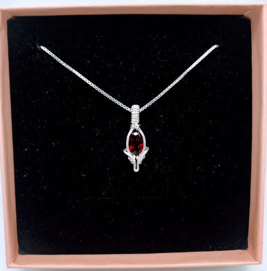 “Fire and desire” | garnet necklace | passion, health, sexuality