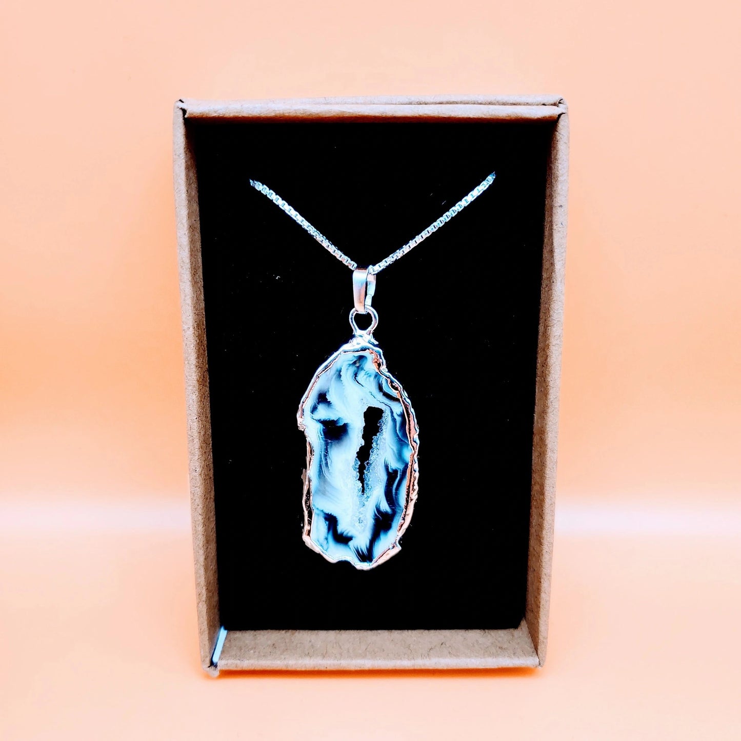 "Teacher" | Agate Druiz Necklace | Stability, Grounding, Supportive