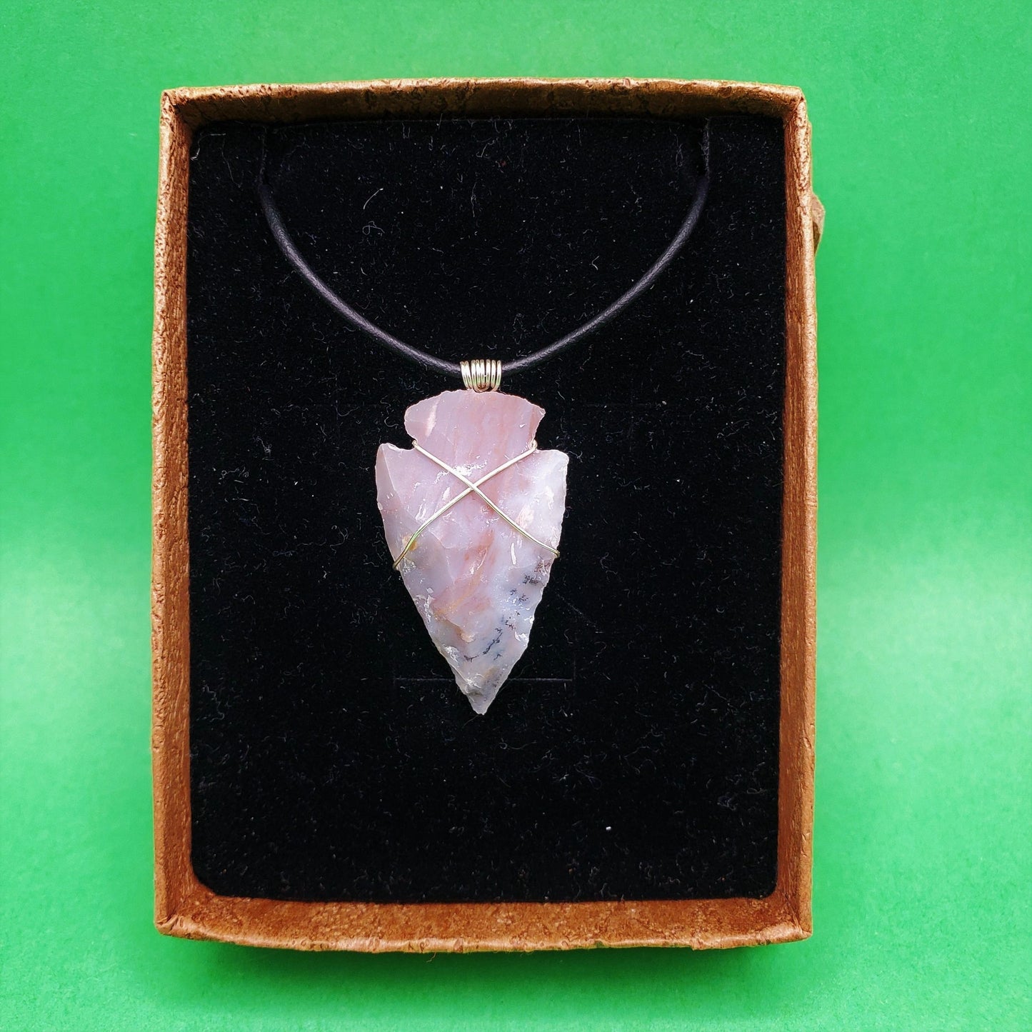 "Arrow" | agate necklace | strength, courage, analytical ability