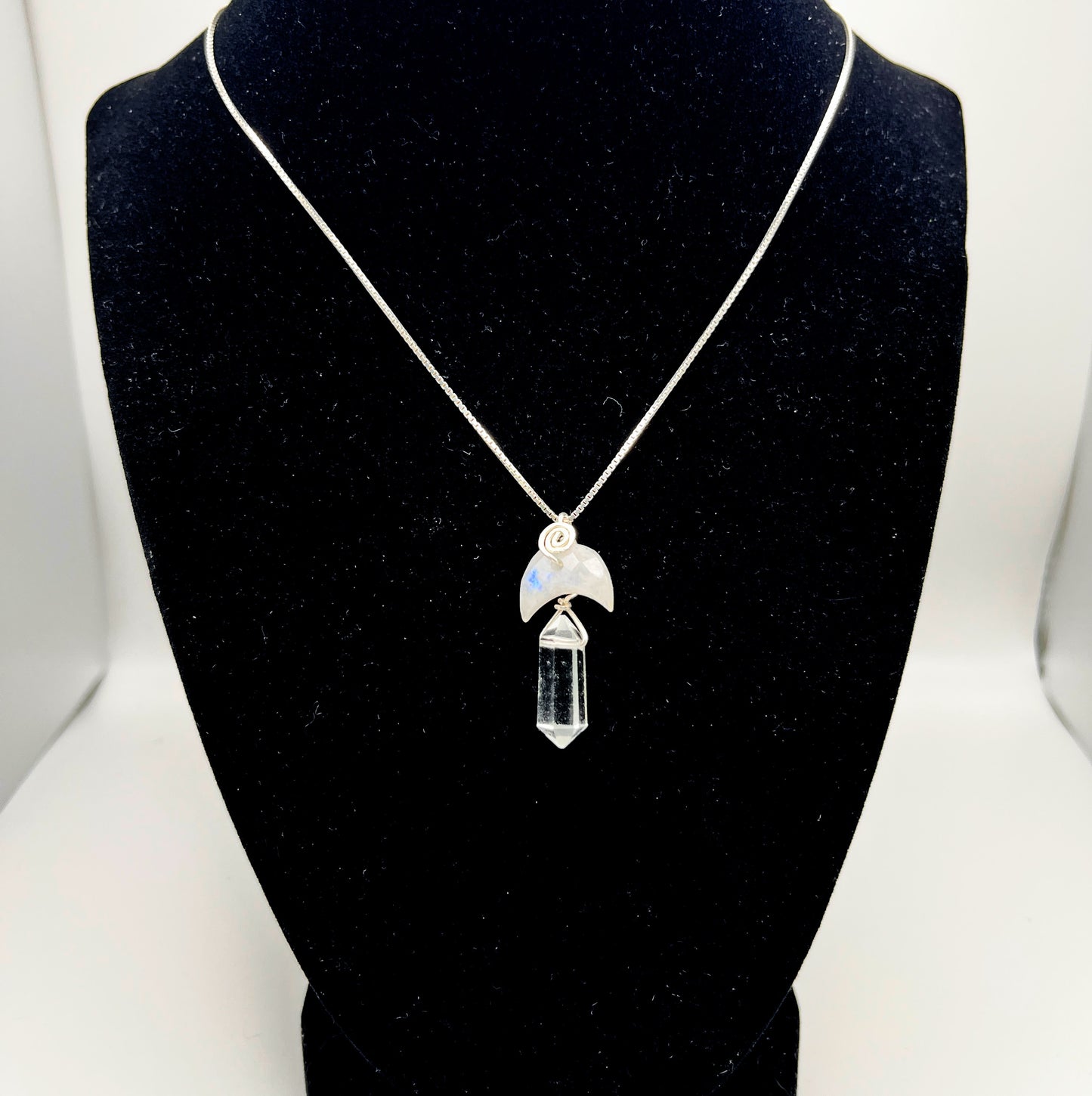 "Clarity" | Clear Quartz necklace | Manifestation, clarity, healing