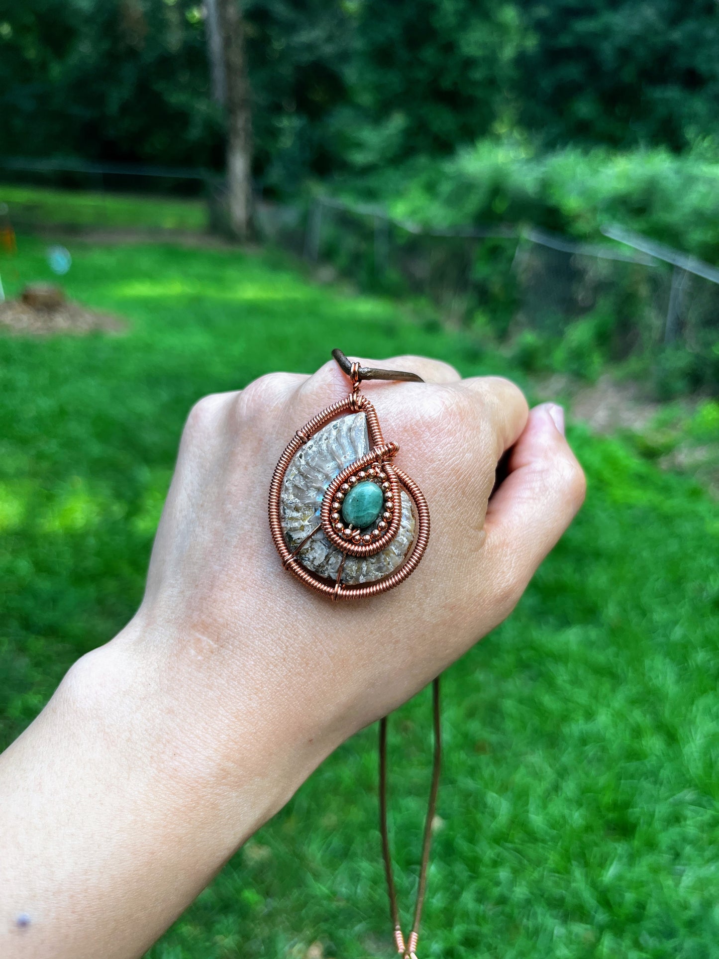 "Kundalini" | Ammonite & green sapphire necklace | grounding, kundalini, cleaning