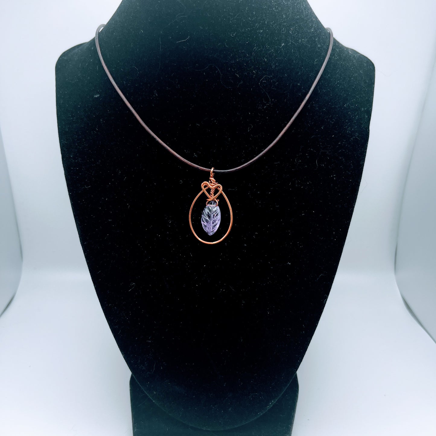 "Leaf" | Amethyst necklace | protection, awareness, healing