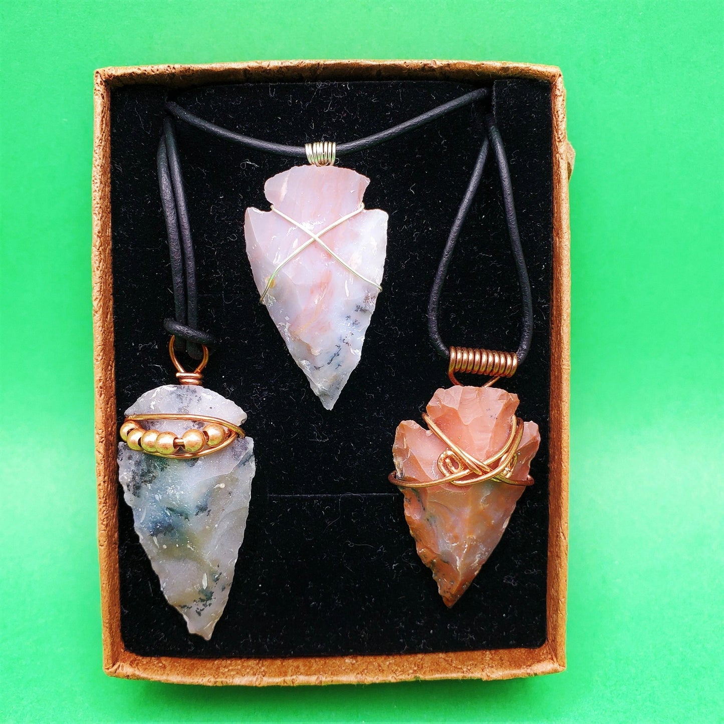 "Arrow" | agate necklace | strength, courage, analytical ability