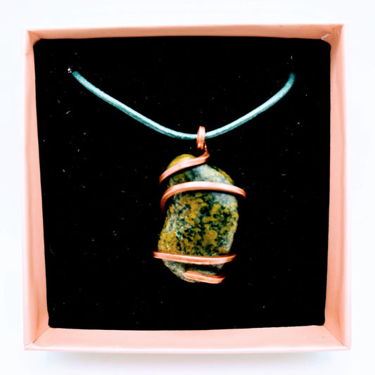 "Renew" | Serpentine Necklace | regenerating, meditation, healing