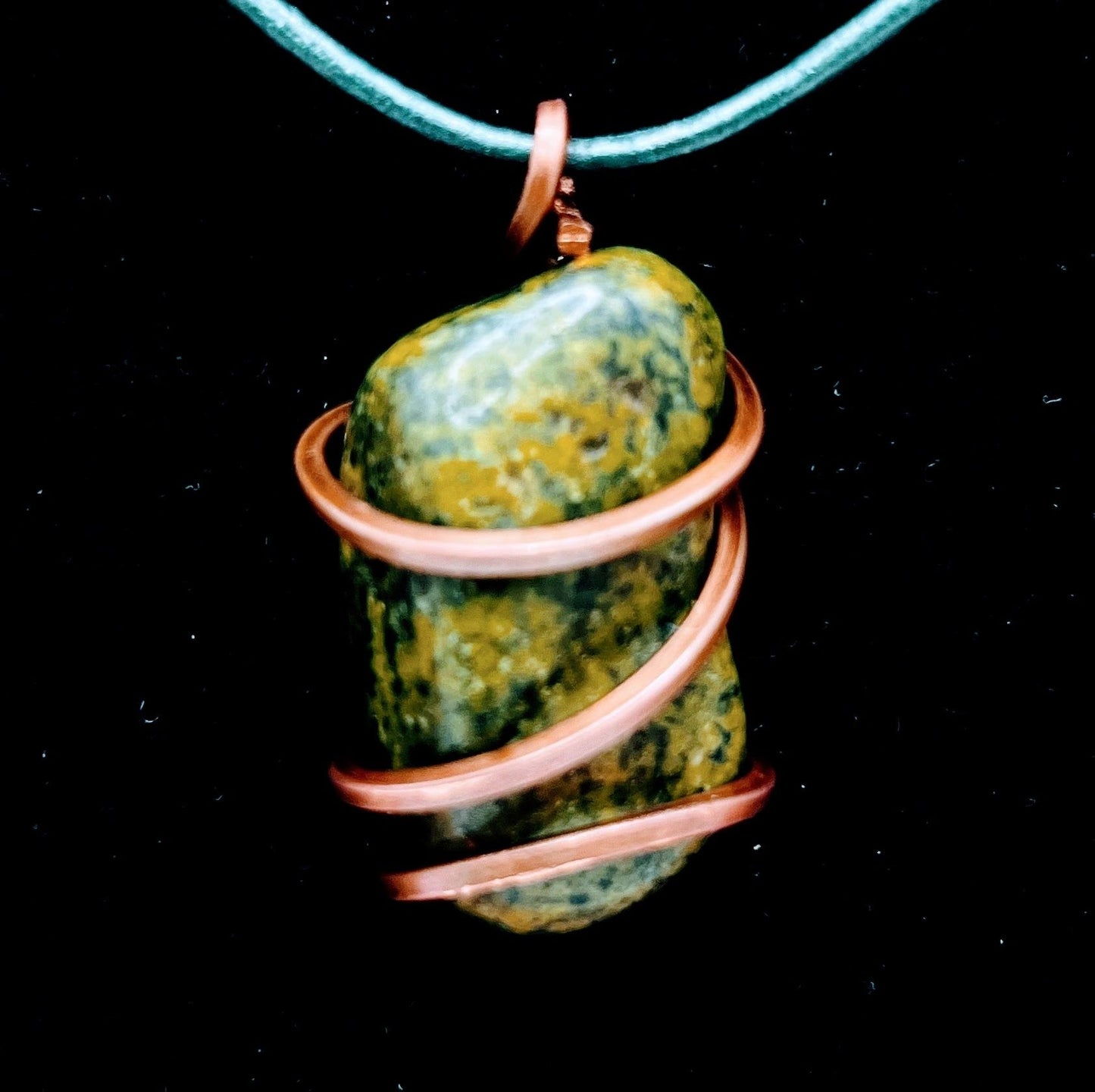 "Renew" | Serpentine Necklace | regenerating, meditation, healing