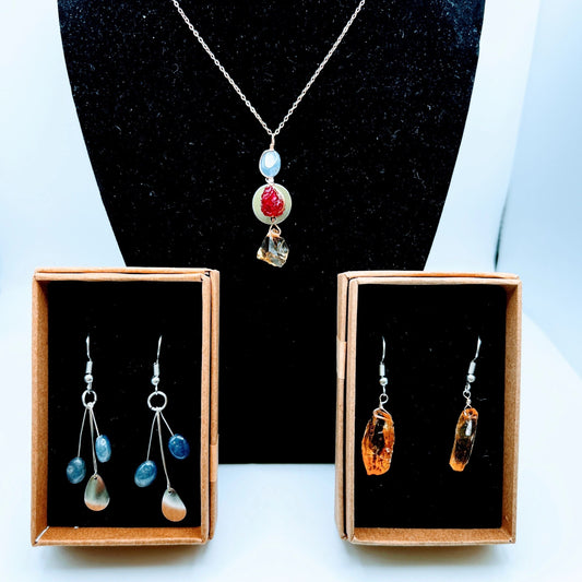 "Deep Love" | Blue Sapphire, Ruby, Citrine necklace and earrings | Loyalty, Happiness, Will power, Love