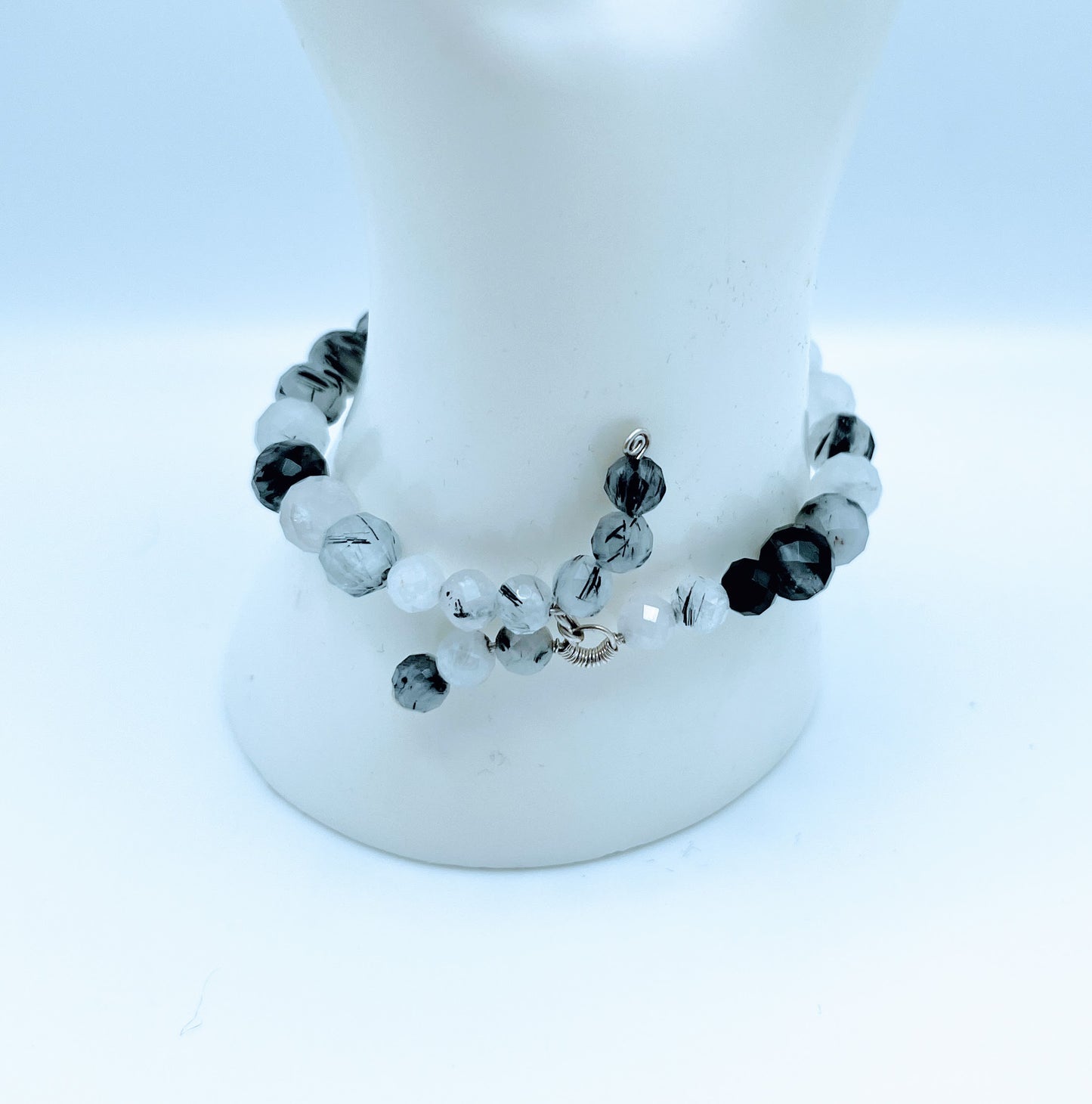 "Purity" | Tourmalinated quartz and black pearl bracelet (small) | Protection, balance, purity