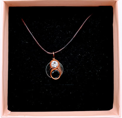 "Fire & earth" | Garnet & white topaz necklace | passion, health, sexuality