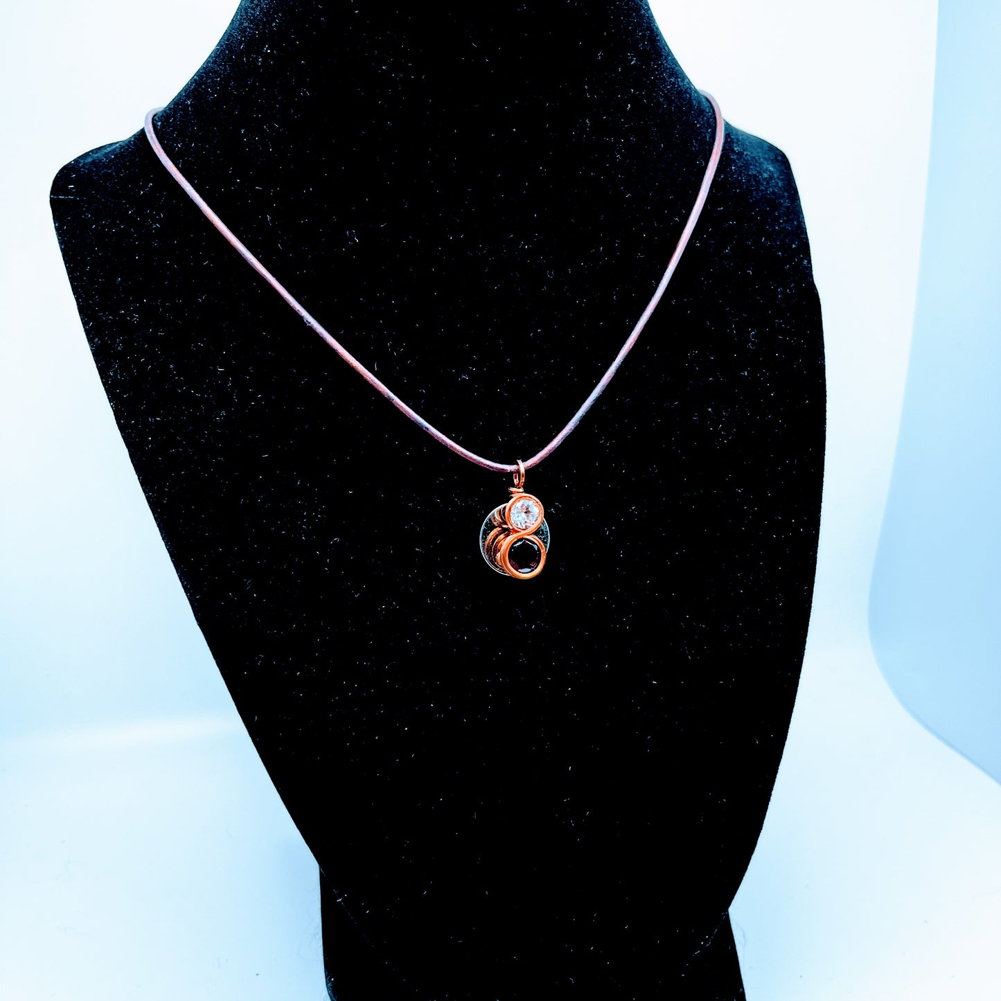 "Fire & earth" | Garnet & white topaz necklace | passion, health, sexuality