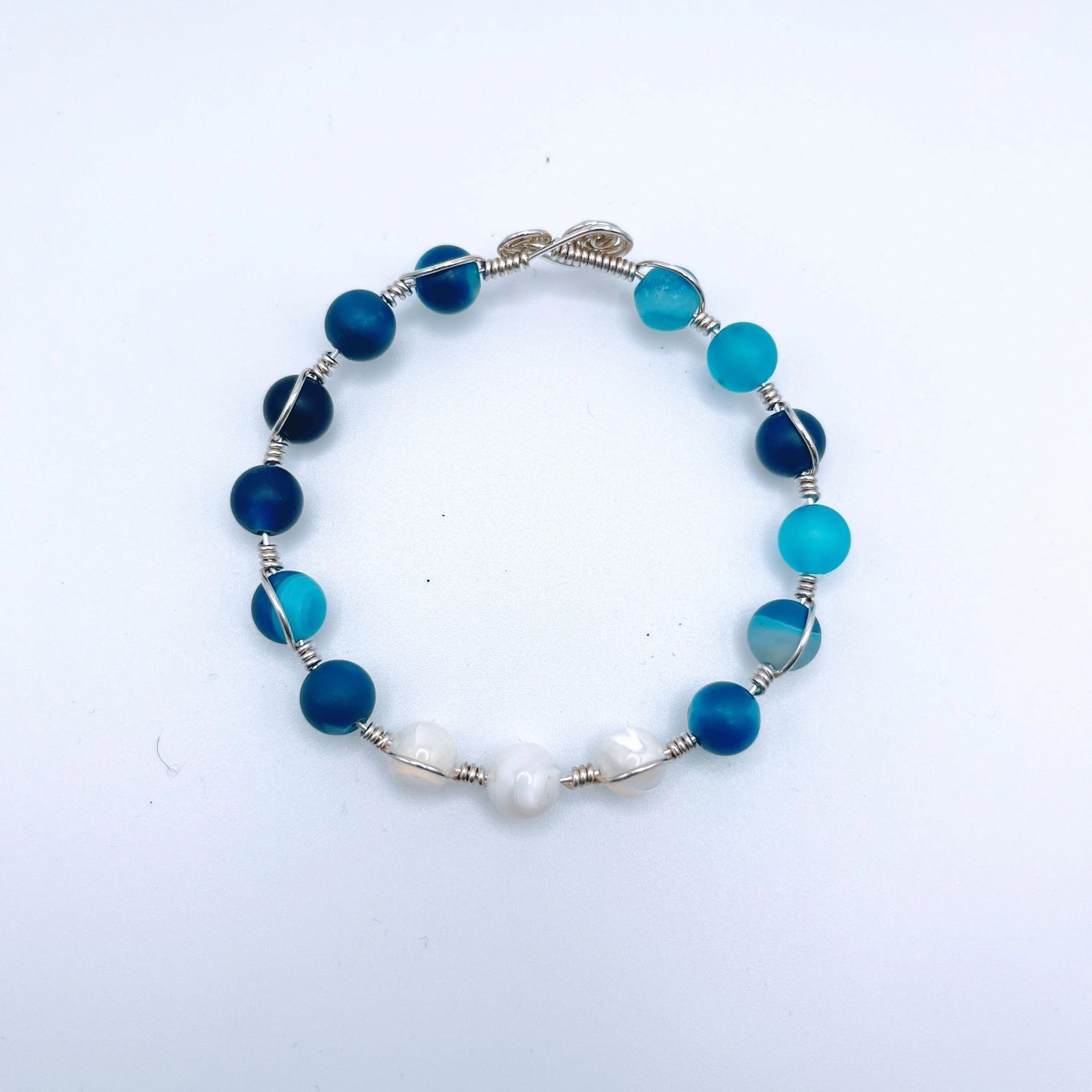 Blue Agate and Pearl Crystal bracelet | Regular size fits most wrists